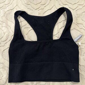 Black top- Size M Essenstials